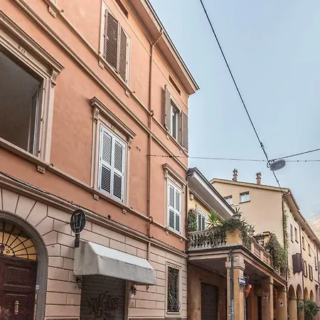 Appartement Casa Tullini || The Place *